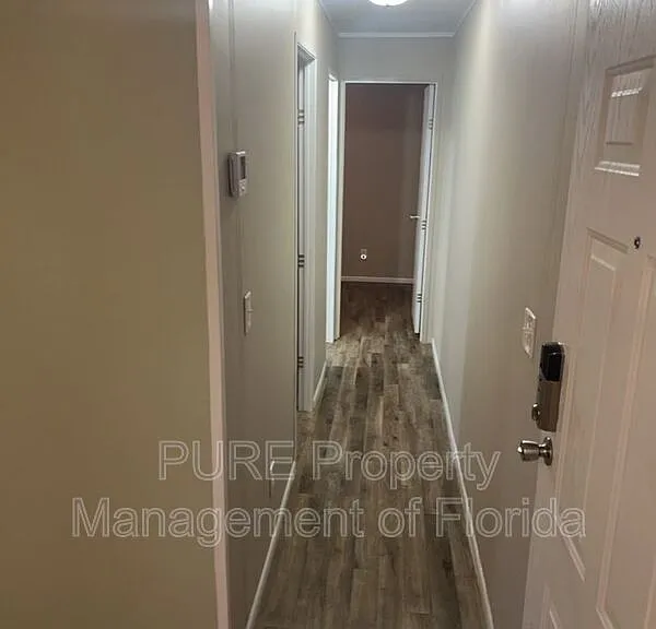 4820 NE 141st Ter — Photo 4
