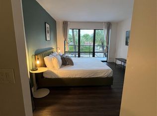 2100 NE 33rd Ave APT 305, Fort Lauderdale, FL 33305