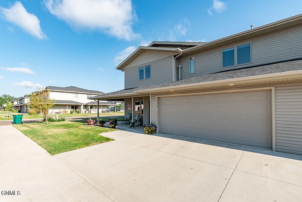 715 Compass Loop, Bismarck, ND 58504 Zillow