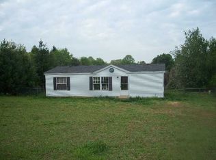 149 Easy St, Wellford, SC 29385