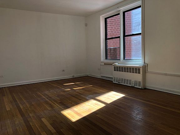 4th image of 8720 175th St