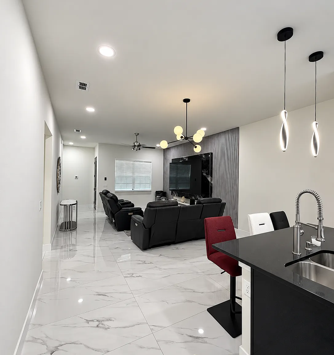 3 bed, 1406 sqft, $2,500 — Photo 3