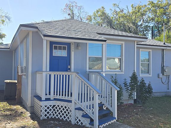 4th image of 6138 Transylvania Ave