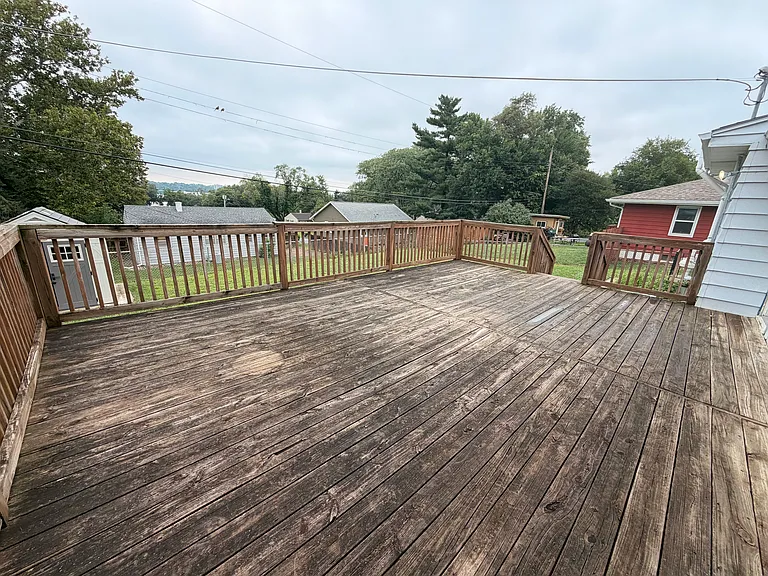 710 S 67th Ave — Photo 30