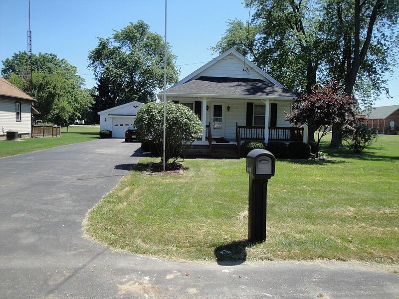 1st image of 8471 Warren St