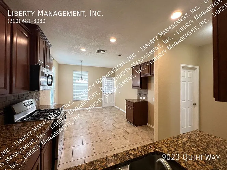 9023 Quihi Way — Photo 12