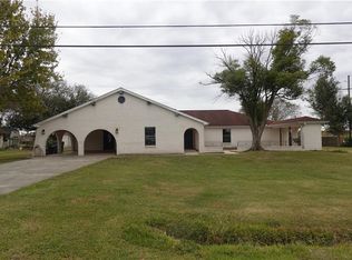 102 Pleasant Valley Dr, Des Allemands, LA 70030