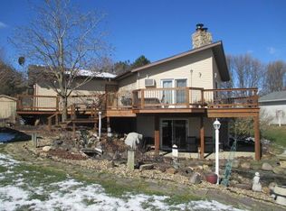 377 N Ridge Heights Dr, Howard, OH 43028