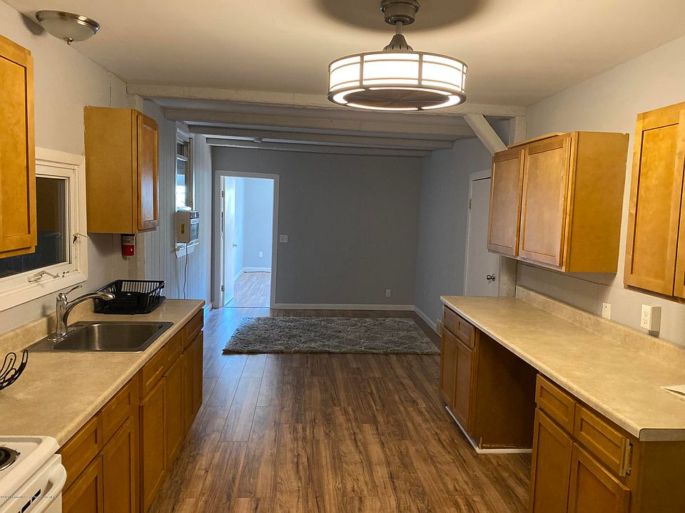 2nd image of 1072 Ocean Ave APT 3