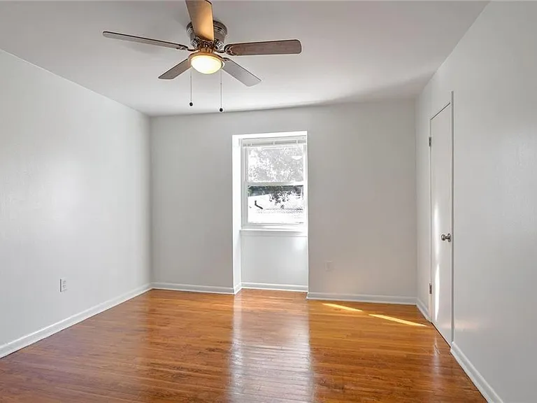 2741 Chelsea Dr — Photo 15