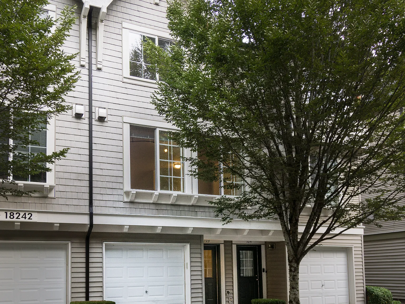 18242 NE 96th Way unit 103 Redmond WA 98052 ACL - 1 — Photo 1