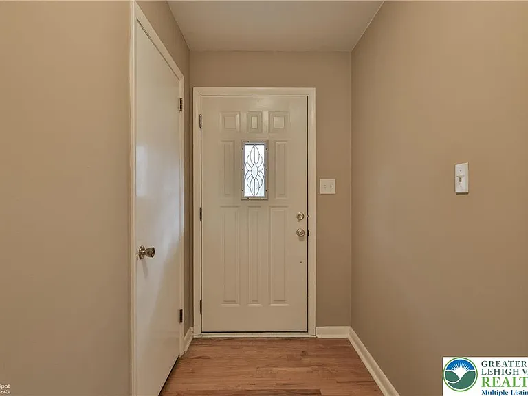 900 Mine Lane Rd — Photo 5