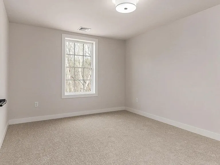 Unit Photo