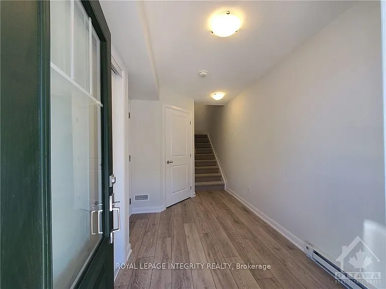 904 Lixnaw Ct — Photo 2
