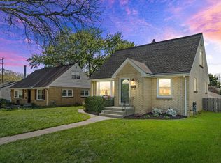 3135 N 93rd St, Milwaukee, WI 53222