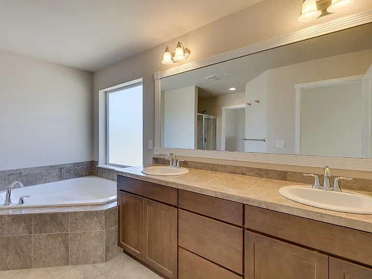 7713 NE 193rd Pl — Photo 17