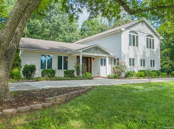 2nd image of 8366 Drena Dr