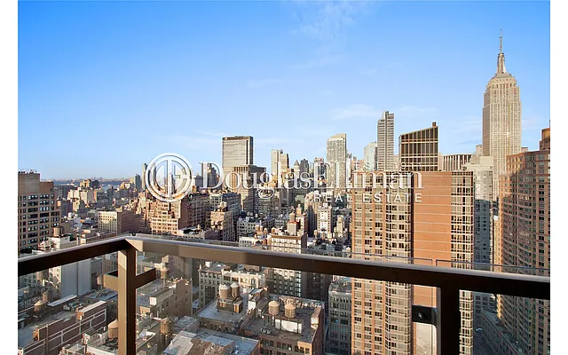 Sold by Douglas Elliman | media 25