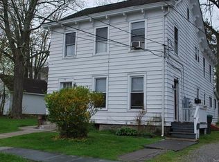 7 Orchard St, Warwick, NY 10990