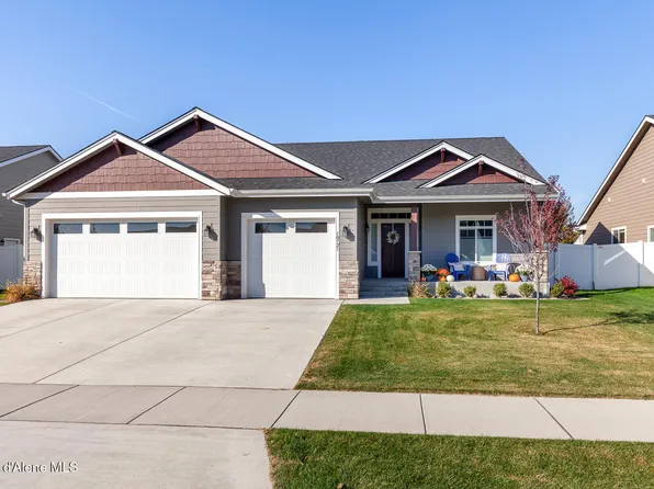 10721 N Crimson Dr, Hayden Lake, ID 83835