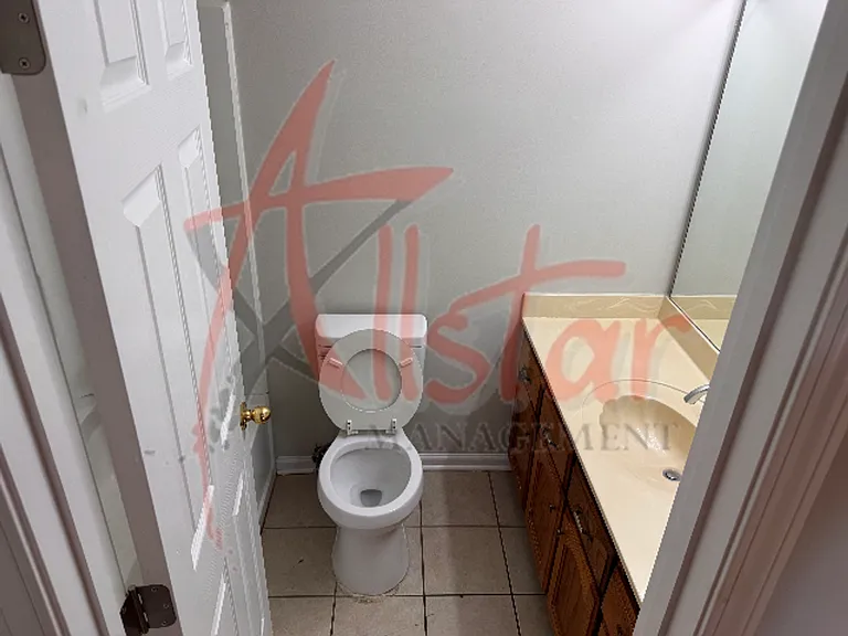 5628 Kaitlyn Dr E — Photo 12
