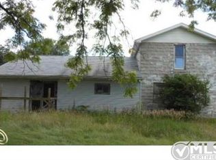 8997 Garfield Rd, Parma, MI 49269