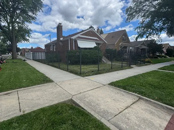 3258 W 84th St, Chicago, IL 60652