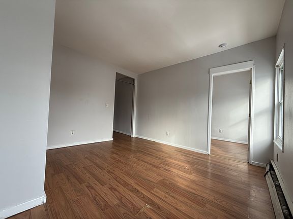 3rd image of 273 Ontario St #2