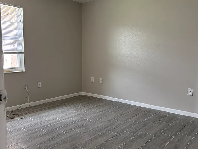 277 Leelon Rd — Photo 12
