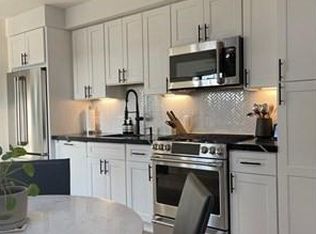 632 Saratoga St #4, Boston, MA 02128