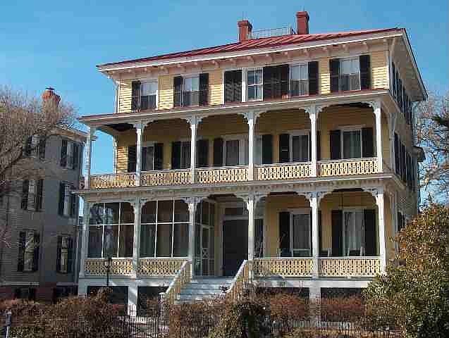 Lovely Victorian in Cape May, NJ