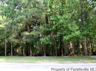 6008 Iverleigh Cir, Fayetteville, NC 28311