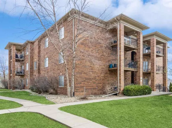 2456 Cascade Ln, Iowa City, IA 52246