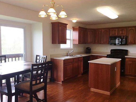 5th image of 311 Compass Ct