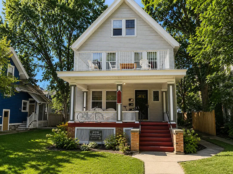 1719 Chadbourne Ave — Photo 6
