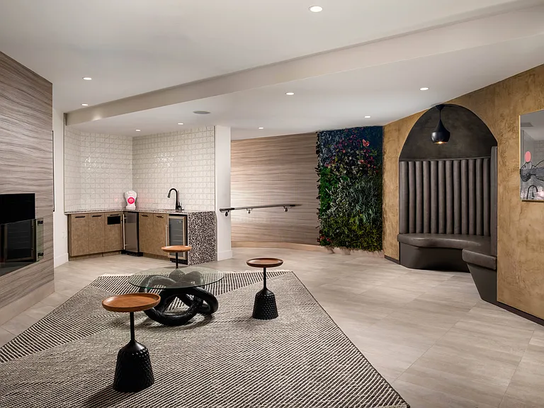 The Eden Apartments — Photo 16