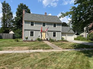 158 Converse St, Longmeadow, MA 01106