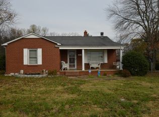 667 Main St, Hudson, NC 28638