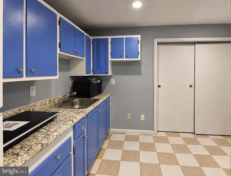 1 bed, 1344 sqft, $1,300 — Photo 2