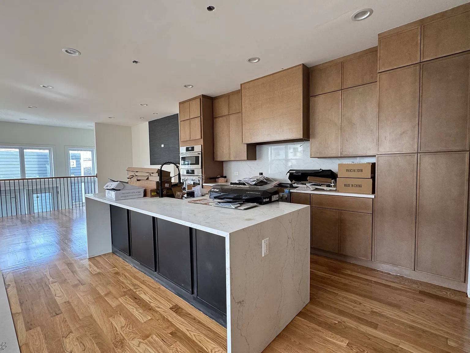 4018 N Francisco Ave — Photo 3