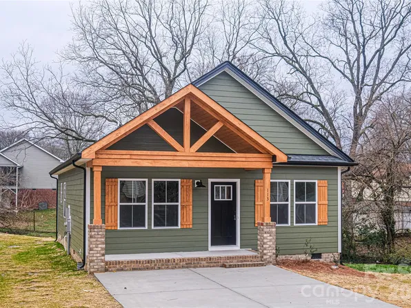 113 Chestnut Dr SW, Concord, NC 28025