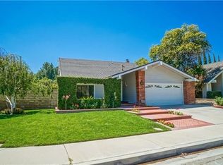 23731 Rotunda Rd, Santa Clarita, CA 91355