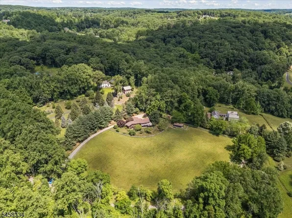 15 Palatine Rd, Tewksbury Twp., NJ 07830