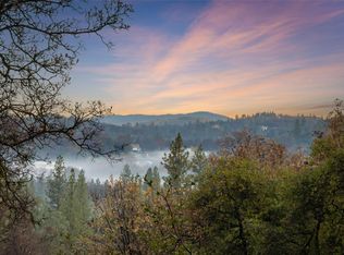 11838 Flying T Rd, Penn Valley, CA 95946