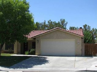 1132 Evelyn Ct, Ridgecrest, CA 93555