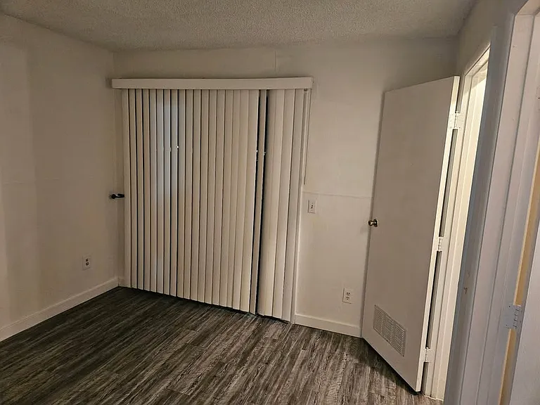 215 E 1st Ave #108 — Photo 5