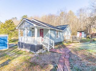 2146 McFarland Ave, Rossville, GA 30741