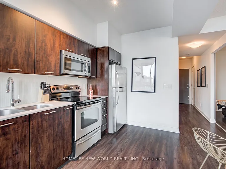 169 Fort York Blvd #1012 — Photo 6
