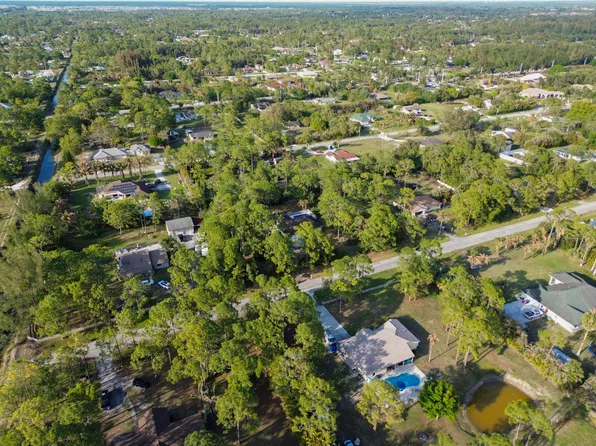 12689 N 68th St Street N, The Acreage, FL 33412