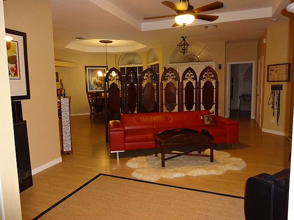 2nd image of 705 Thompson Ave